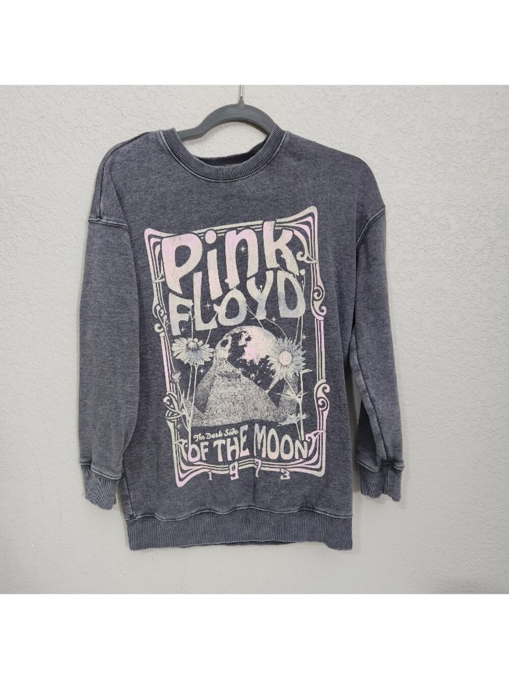 Pink Floyd Dark Side Of The Moon 1973 Graphic Sweatshirt Distressed Look Size M
